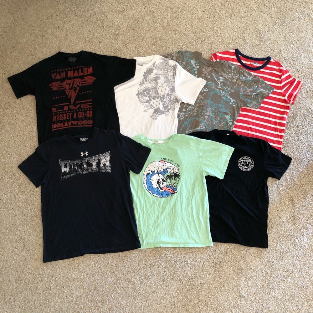 (7) Men’s T-shirts (size M)
